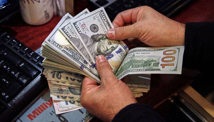 ڈالر کی قیمت تاریخ کی بلند ترین سطح پر پہنچ گئی 