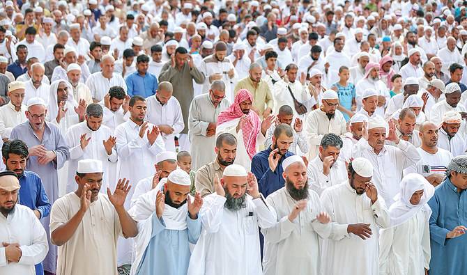 عید کی نماز پڑھنے والوں پر جمعہ کی نماز پڑھنا واجب نہیں: سعودی سرکاری علما کا فتویٰ