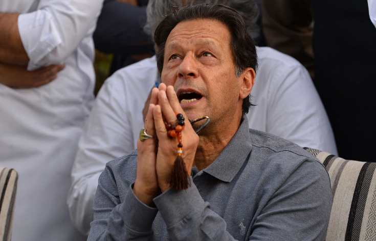تمام مقدمات ختم کریں: عمران خان نے مذاکرات سے قبل این آر او مانگ لیا 