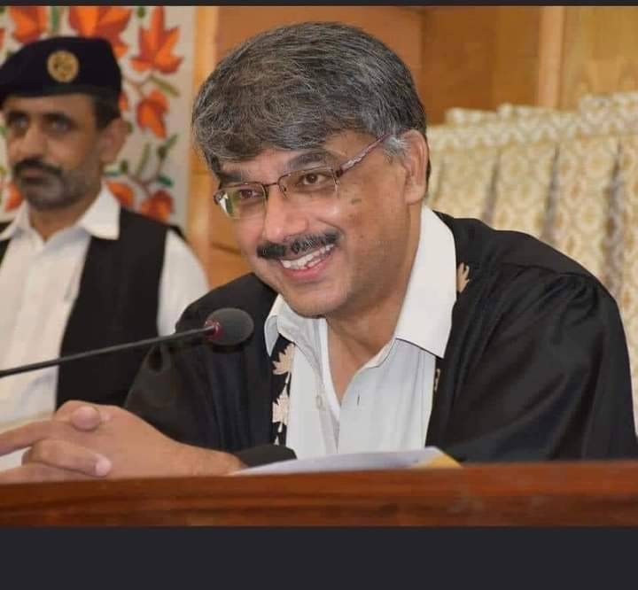 آزاد کشمیر حکومت : 6 وزیر فارورڈ بلاک، 6 پی پی اور 4 ن لیگ کے ہوں گے، سپیکر پیپلز پارٹی اور سینئر وزیر لیگی ہوگا 
