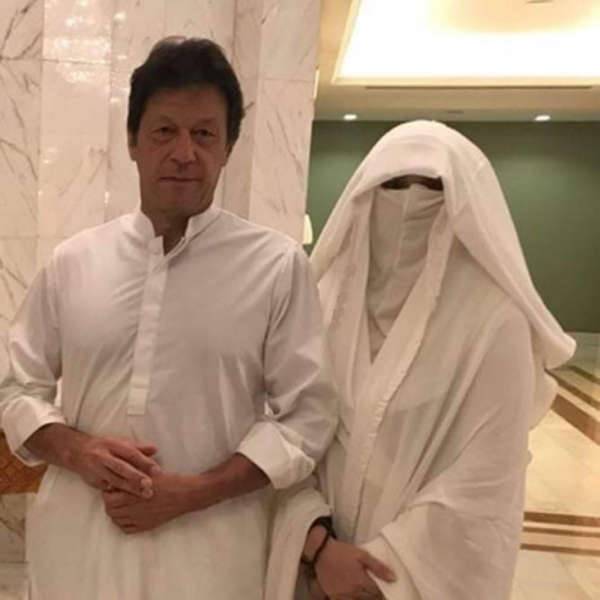 لاہور ہائیکورٹ کا عمران خان کی اہلیہ بشریٰ بی بی کو ایک لاکھ جرمانہ 