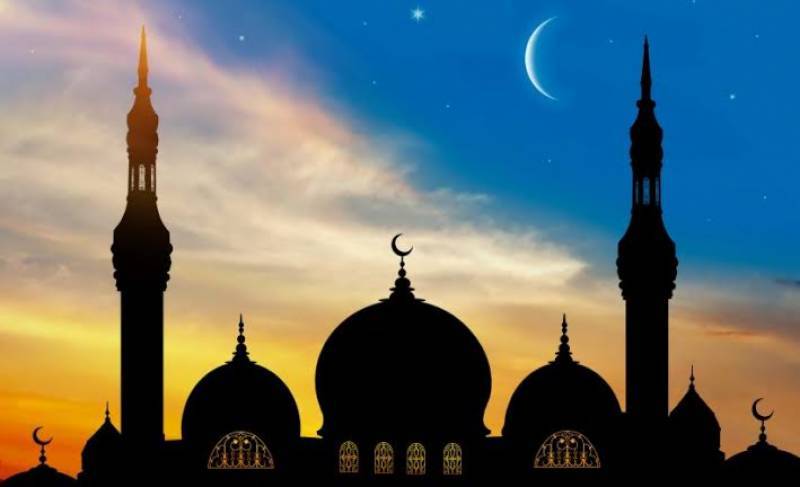  چاند نظر  آگیا ،عید الفطر بروز جمعہ منائی جائے گی