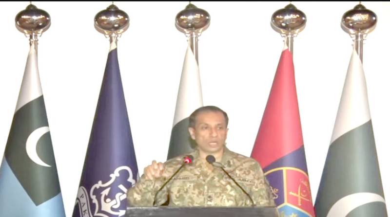 سابق فوجی افسران کی تنظیموں کو کسی سیاسی جماعت کا لبادہ نہیں اوڑھنا چاہیے,سابق فوجی ہونے کا مطلب یہ نہیں کہ قانون سے بالاتر ہیں: ڈی جی آئی ایس پی آر  