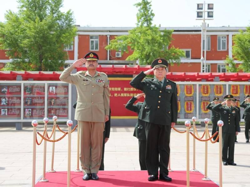 آرمی چیف کا اہم دورہ چین ، پرتپاک استقبال 