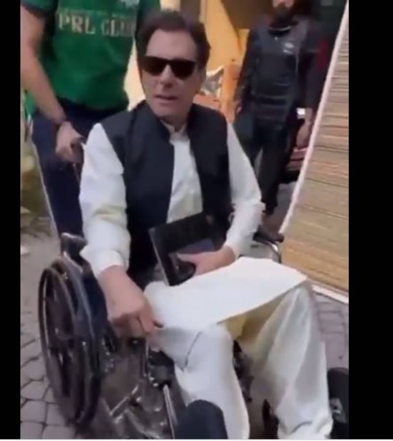 توشہ خانہ کیس:  عمران خان  10 مئی کو فرد جرم کے لیے طلب
