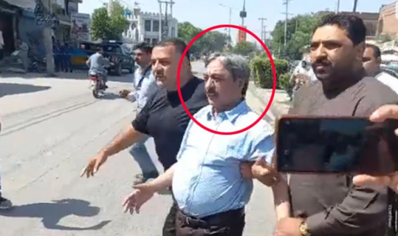 پرویز الہٰی کے ترجمان اقبال چوہدری گرفتاری کے بعد رہا