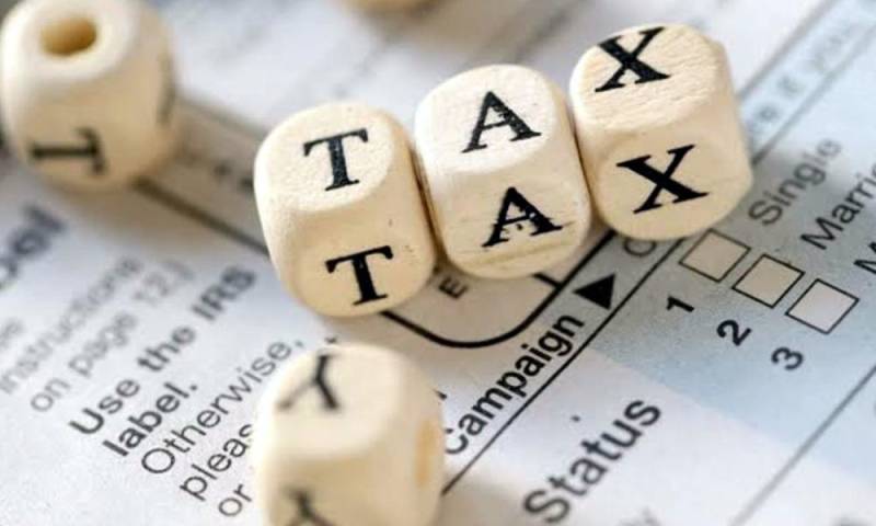 امپورٹڈ لگژری آئٹمز، 100 ڈالر سے زائد مالیت کے موبائل فونز پر ڈیوٹی بڑھانے کا فیصلہ