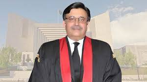 پارلیمنٹ کا ایک قانون معطل کیا دوسرا نہیں کرسکتے : چیف جسٹس عمر عطا بندیال 