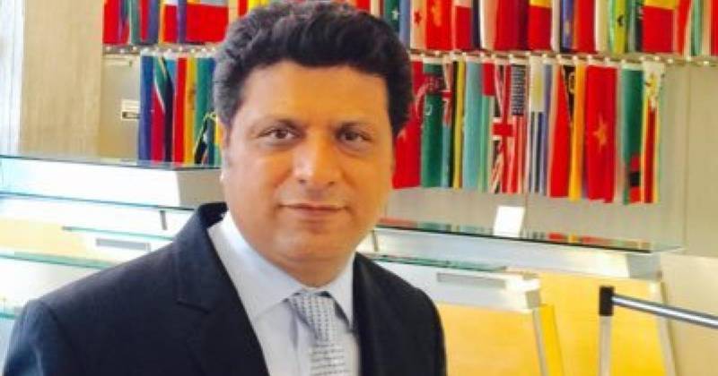 آرمی چیف اور فیملی کا ڈیٹا لیکس ، چیئرمین نادرا نے استعفیٰ وزیر اعظم کو بھجوادیا 