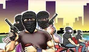 بڑی عید قریب آتے ہی شہر میں چور اور ڈاکو سر گرم