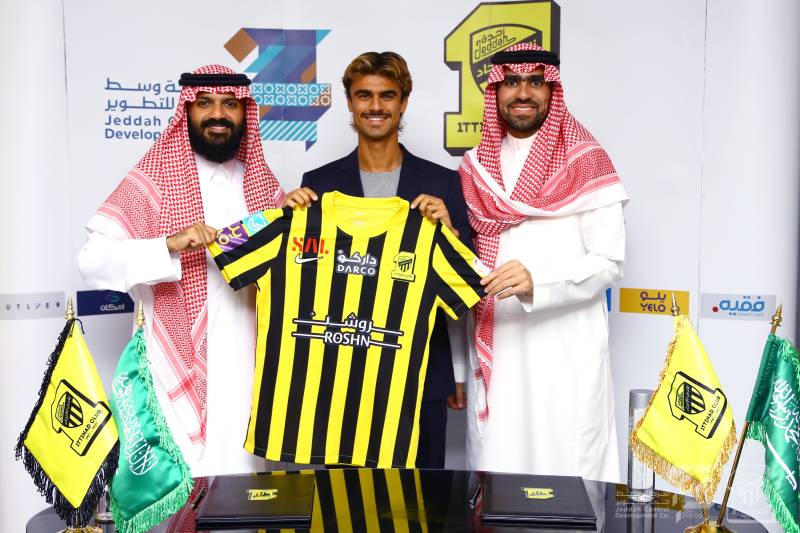 ایک اور پرتگالی فٹبالر  سعودی  کلب میں شامل 
