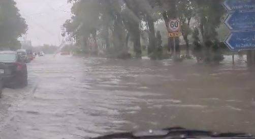 آئندہ 24 گھنٹے میں پنجاب ، کشمیر ، گلگت ،کے پی ، اسلام آباد اور سندھ میں مزید بارش کی پیش گوئی 