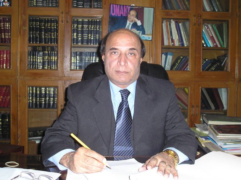 پیپلز پارٹی سنٹرل ایگزیکٹو کمیٹی کا ممبر ہوں، مستقبل کا کچھ نہیں کہاجاسکتا ،سیاست میں کچھ بھی حر ف آخر نہیں ہو تا: لطیف کھوسہ