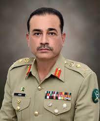 دہشت گرد کارروائیوں میں افغان  باشندوں کی شمولیت باعث تشویش،  ناسور کو جڑ سے اکھاڑ پھینکنے تک آرام سے نہیں بیٹھیں گے: آرمی چیف 