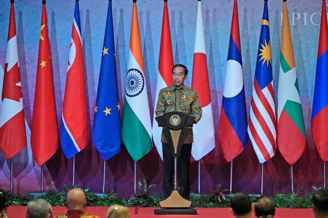 آسیان کسی بھی ملک کا پراکسی نہیں بن سکتا: انڈونیشیا کے صدر نے  خبردار کردیا 