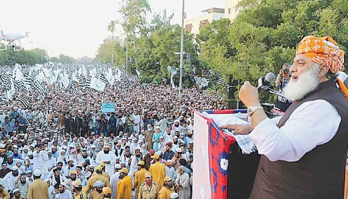 مولانا فضل الرحمان کی قرآن کریم کی گستاخی کے خلاف ملک بھر میں احتجاج کی کال