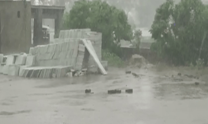 22 سے 26 جولائی تک طوفانی بارش ،اربن فلڈنگ اور پہاڑی علاقوں میں لینڈ سلائنڈنگ کا خطرہ 