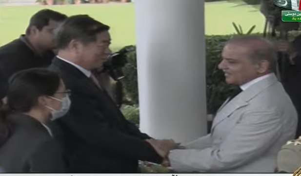 چینی نائب وزیراعظم کے دورے کا دوسرا روز، وزیراعظم ہاؤس پہنچ گئے، شاندار استقبال