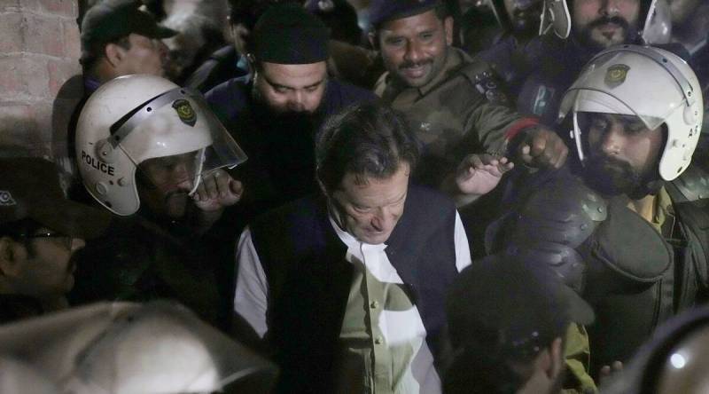 اسلام آباد ہائیکورٹ میں چیئر مین پی ٹی آئی  کو اٹک سے اڈیالہ جیل منتقل کرنے کی درخواست دائر 