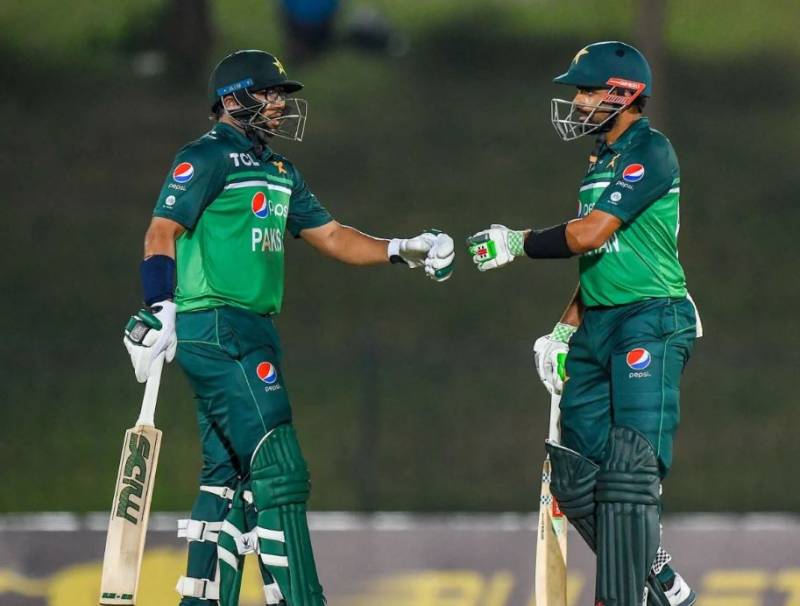 پاکستان نے سنسنی خیز مقابلے کے بعد افغانستان کو شکست دے دی ، میچ کے ساتھ سیریز بھی جیت لی