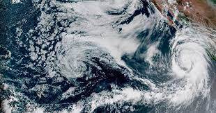  سمندری طوفان ’ایڈالیا‘ فلوریڈا سے ٹکرا گیا، 3 ریاستوں میں ایمرجنسی نافذ