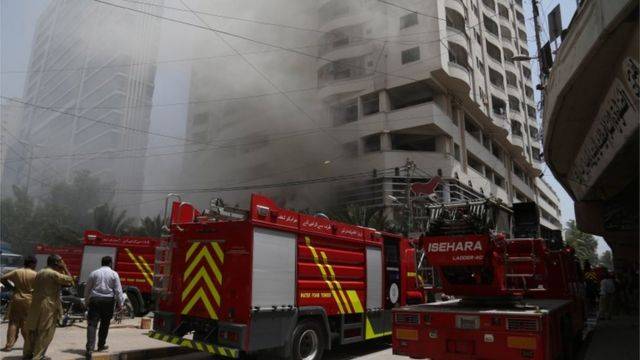  5 منزلہ عمارت میں آگ لگنے سے 73 افراد ہلاک، 50زخمی 