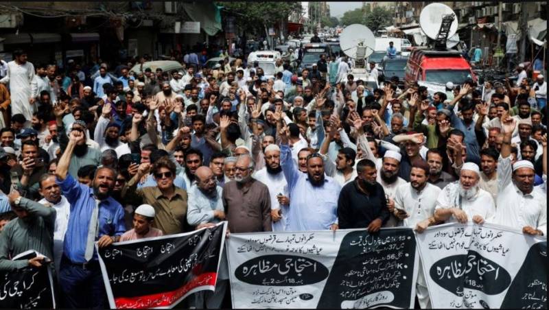 پٹرولیم مصنوعات کی قیمتیں ملکی تاریخ کی بلند ترین سطح پر، مہنگائی کے نئے طوفان پر اظہار برہمی