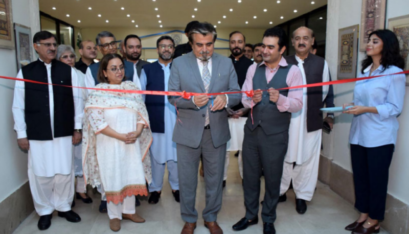 وفاقی وزیر جمال شاہ نے یوم دفاع پاکستان کے حوالے سے نمائش کا افتتاح کردیا ، ثقافتی سرگرمیاں ہفتہ بھرجاری رہیں گی