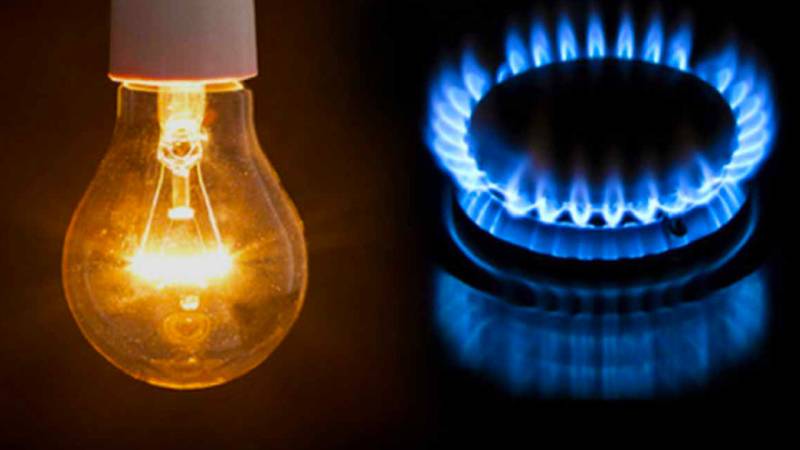 گیس کی قیمتوں میں اضافے کا اعلان، بجلی بلوں میں ریلیف کا فیصلہ پیر تک ہونے کی امید