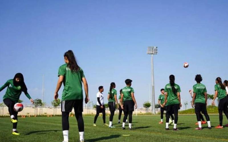  سعودی عرب میں 6 ملکی ٹورنامنٹ کےلیے پاکستان ویمنز سکواڈ کا اعلان ، گرین شرٹس 21 ستمبر کو ملائیشیا کےخلاف میچ  کھیلیں گی