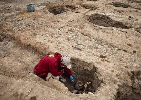گیس پائپ لائن کی تنصیب کے دوران بچوں کا 1000 سال قدیم قبرستان دریافت 