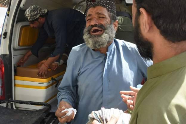 مستونگ میں خود کش حملہ آور کو روکنے کی کوشش میں ڈی ایس پی شہید ہوئے: آئی جی بلوچستان