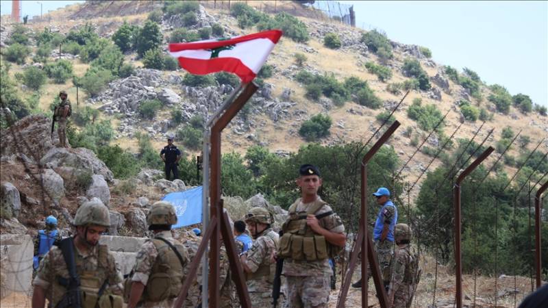 اسرائیل نے ایک اور محاذ کھول لیا، لبنان پر بمباری شروع کر دی