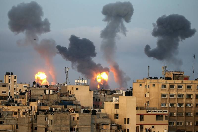 اسرائیل کے غزہ پر وحشیانہ حملے جاری، ڈھائی ہزار فلسطینی شہید
