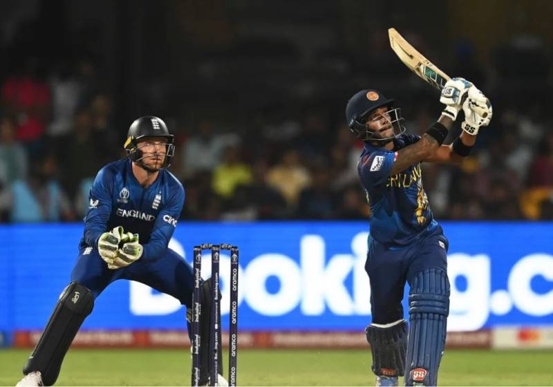  انگلینڈ کی ناقص کارکردگی،  سری لنکا نے انگلش ٹیم کو  8 وکٹوں سے شکست دیدی