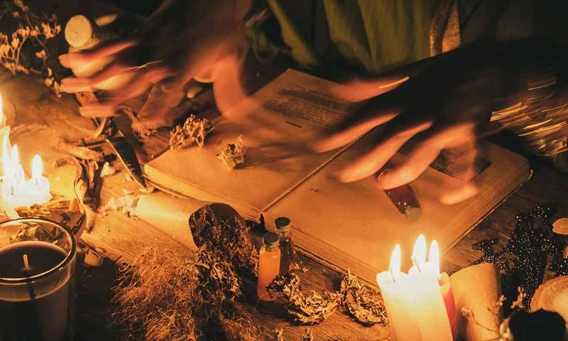  'جادو اور غیبی سائنسی علوم' میں پوسٹ گریجویٹ پروگرام متعارف