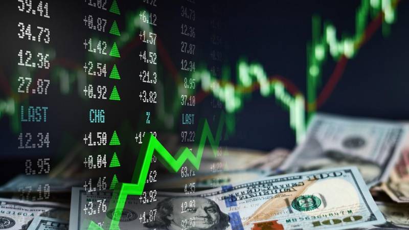 ڈالر پھر مہنگا، اسٹاک مارکیٹ میں مثبت رجحان