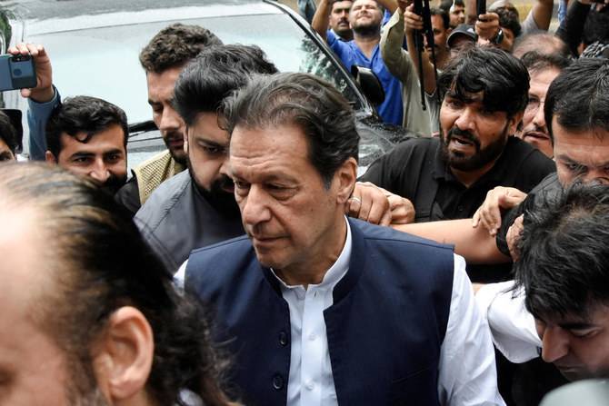 190 ملین پاؤنڈز، توشہ خانہ کیس: عمران خان کے ٹرائل پر وزارت قانون کا ایک اور نوٹیفیکیشن جاری
