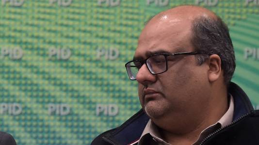 ایف آئی اےکا شہزاد اکبر کی گرفتاری کے لیے انٹر پول کو خط 