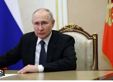  روسی صدر ولادی میر پیوٹن  کا اگلی مدت کے لیے بھی صدارتی الیکشن لڑنے کا اعلان