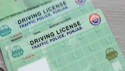  شہریوں  کےلیے سہولت ،ٹریفک پولیس کا تمام لائسنس سروسز آن لائن کرنیکا فیصلہ