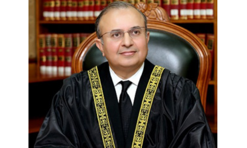 بھٹو صدارتی ریفرنس، غلط تھا تو بھی سپریم کورٹ کا فیصلہ حتمی ہے، بدلانہیں جا سکتا: جسٹس منصور علی شاہ 