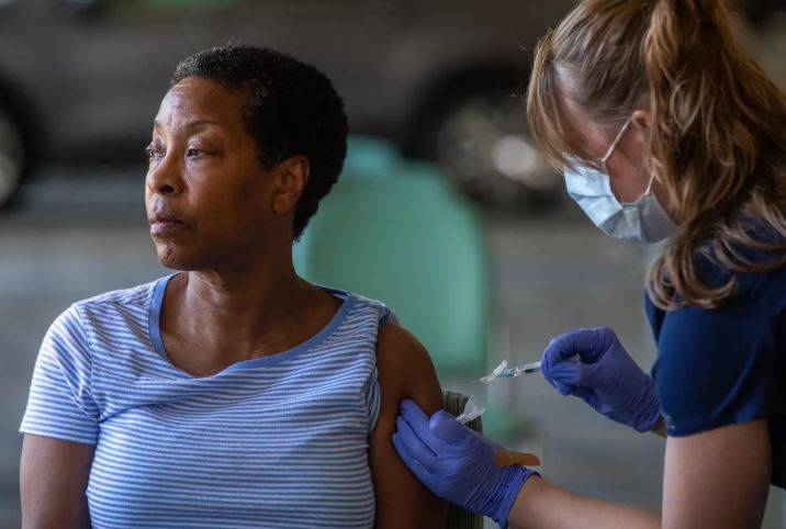 کیلیفورنیا میں کورونا وبا نے پھر سر اٹھانا شروع کردیا،  امریکی محکمہ صحت نے  اہم ہدایات جاری کردیں