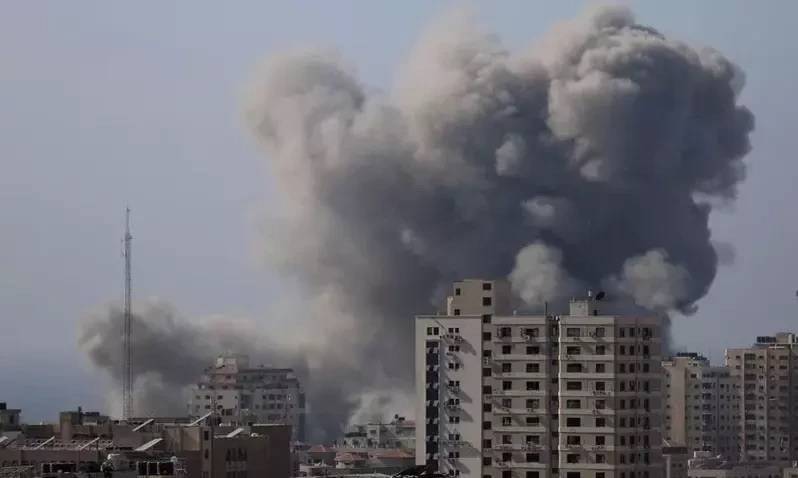 غزہ میں اسرائیلی بمباری، 24 گھنٹوں میں  100 سے زائد فلسطینی شہید، شہادتوں کی تعداد 20 ہزارہو گئی