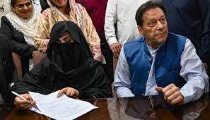 190 ملین پاؤنڈ ز، توشہ خانہ کیس: عمران خان اور بشریٰ بی بی پر فردجرم عائد نہ ہو سکی