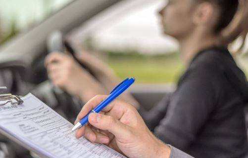  ڈرائیونگ ٹیسٹ دینا  اب مشکل نہیں نہایت آسان