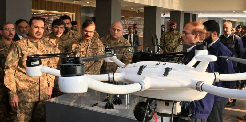 جدید ٹیکنالوجی کے فروغ کیلئے اقدامات کرتے رہیں گے،پاکستان کے دفاع کو مضبوط اور یقینی بنائیں گے: آرمی چیف