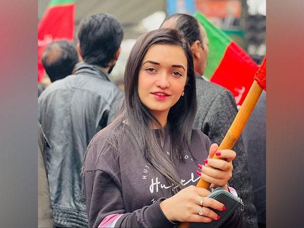  صنم جاوید کا الیکشن میں حصہ لینے کیلئے سپریم کورٹ سے رجوع