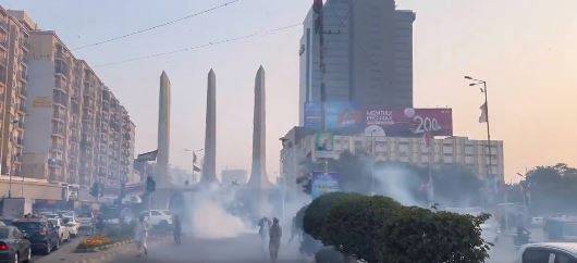  کراچی   ریلی میں پولیس اور پی ٹی آئی کارکنوں میں جھڑپ
