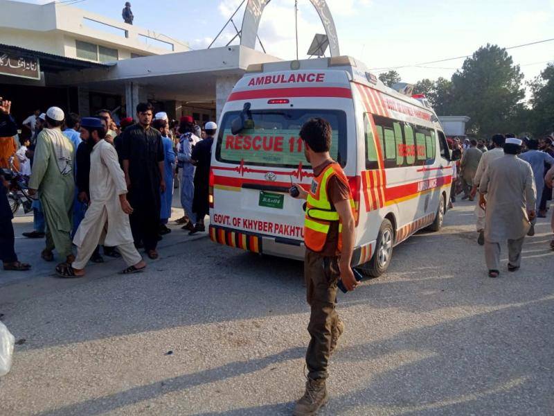 جے یو آئی (ف) کے دفتر کے باہر دھماکہ، 12افراد جاں بحق، متعدد زخمی